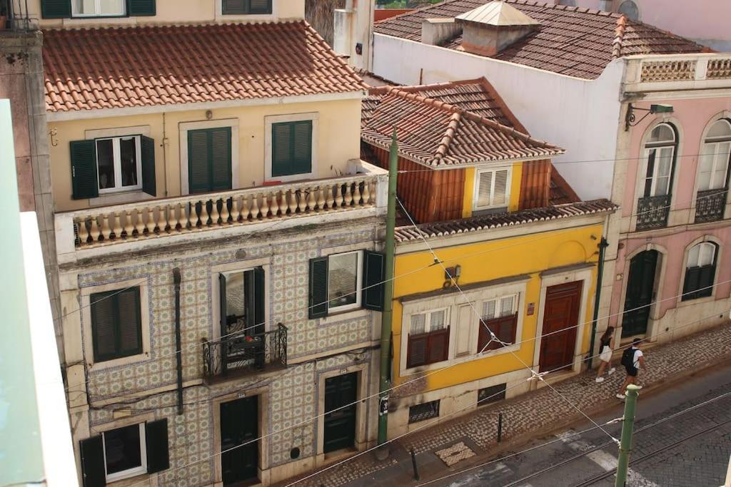 Sunny Apartment In Lisbon Exterior photo